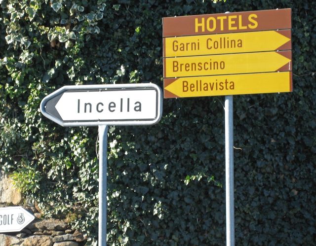 05 dem Schild nach Incella folgen.