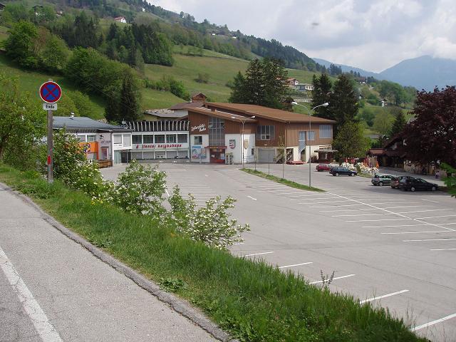 Talstation der Zettersfeldbahn.