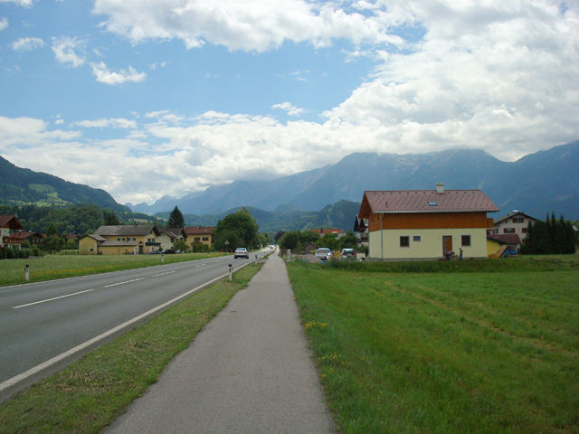 Salzach-Bundesstraße in Richtung Bischofshofen