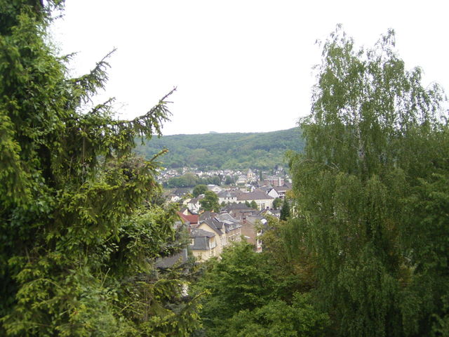 Blick von der Ostanfahrt über Remagen.
