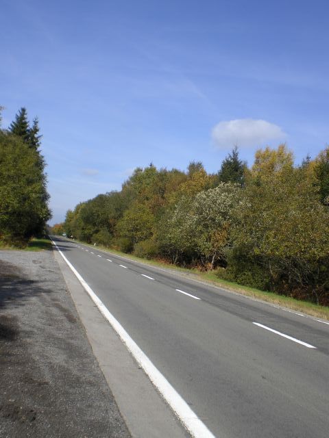 Breite Straße zum Mont Rigi