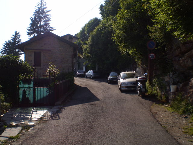 Ein kleines Dorf, Villa Argentina.