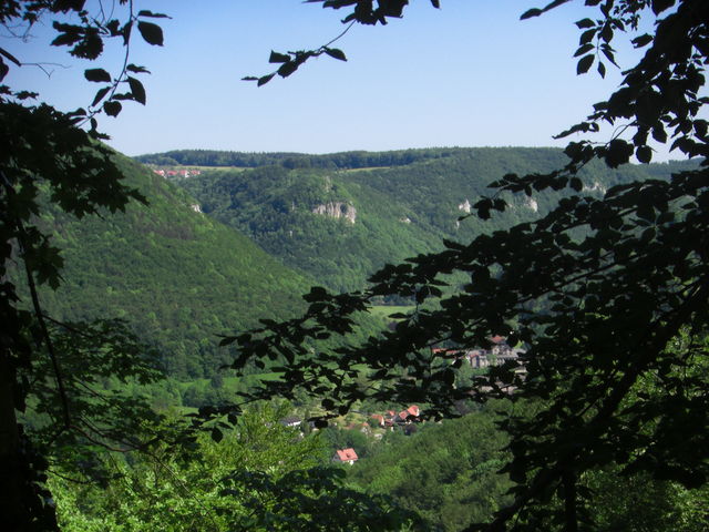 Ausblick über das Ermstal nach Wittlingen