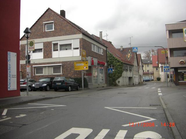 An dieser Kreuzung in Weinstadt-Schnait beginnt die Auffahrt.