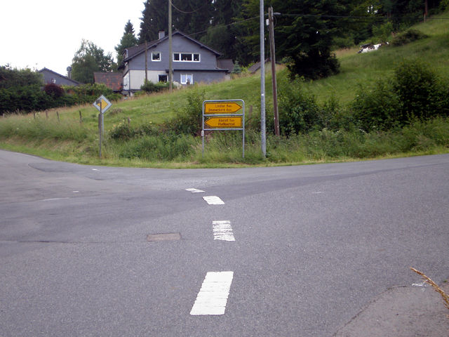 Nordostanfahrt, Abzweig nach Ommerborn hinter Jörgensmühle.