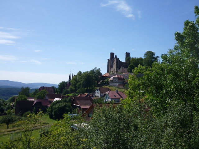 Blick auf Rimbach mit Burg.