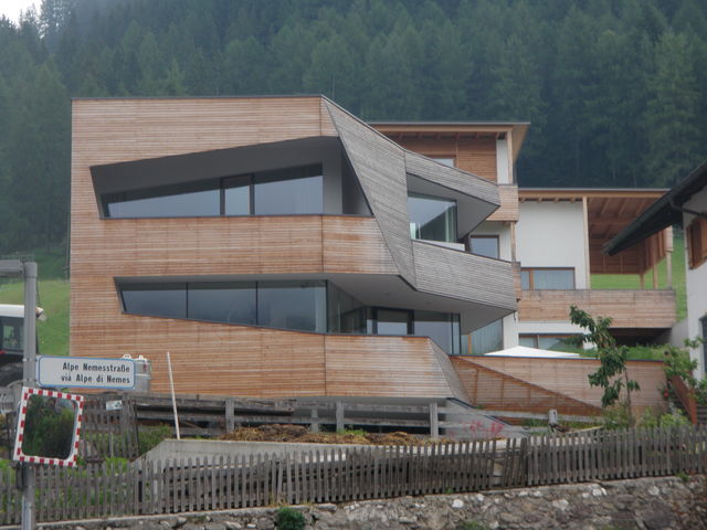 Modernes Gebäude
