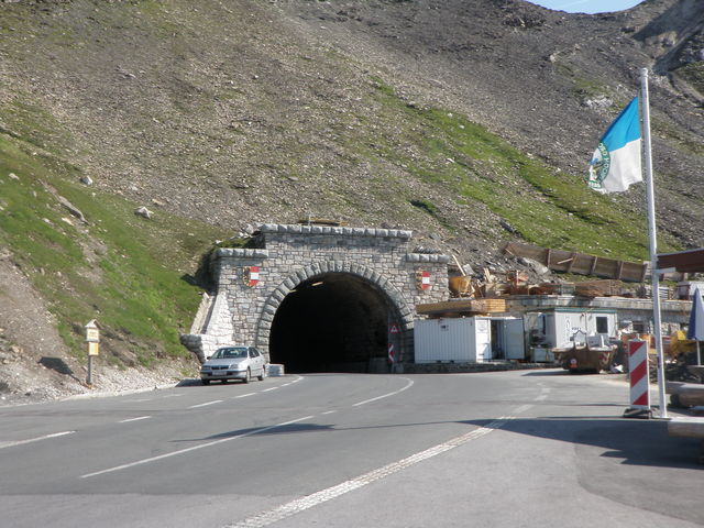 Der Tunnel am Hochtor