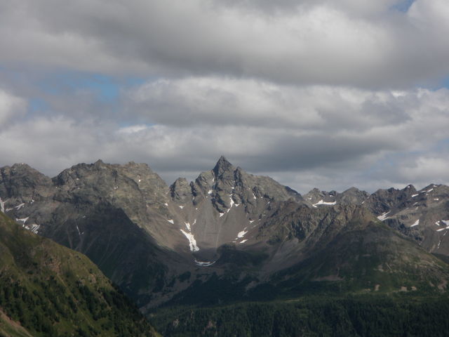 Schöner Bernina im oberen Teil