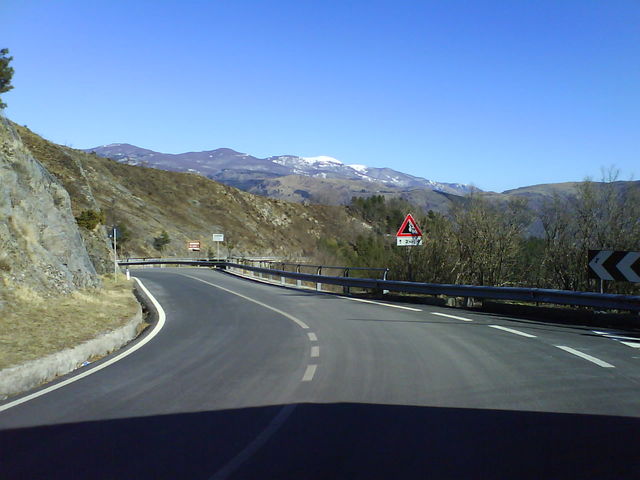 Blick auf Monte Aiona und Monte Penna von der Passhöhe.