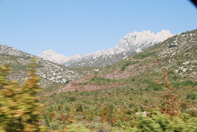 Blick auf das Velebit-Gebirge aus dem Süden.