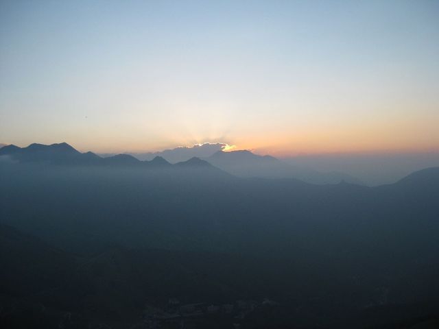 Bald Sonnenuntergang nahe des Colle di Tenda