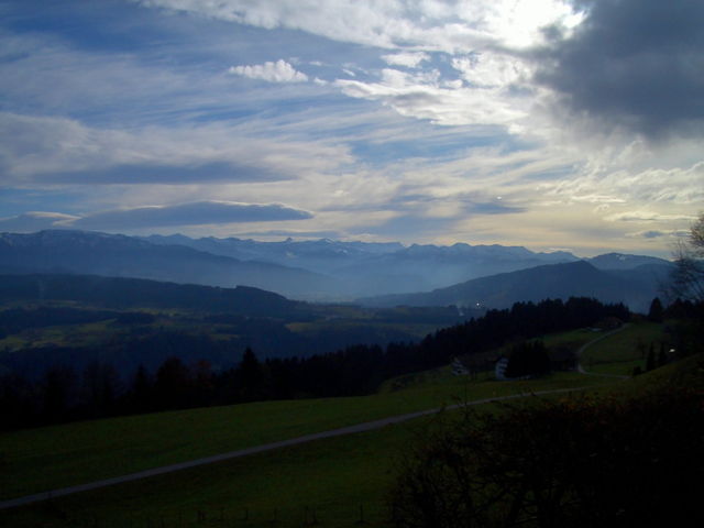 Ausblicke vom Dorfplatz
Blick über den Bregenzerwald