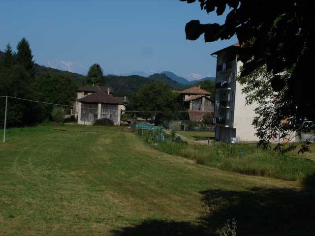 Blick von Brinzio in Richtung Monte Rosa (hinten links)