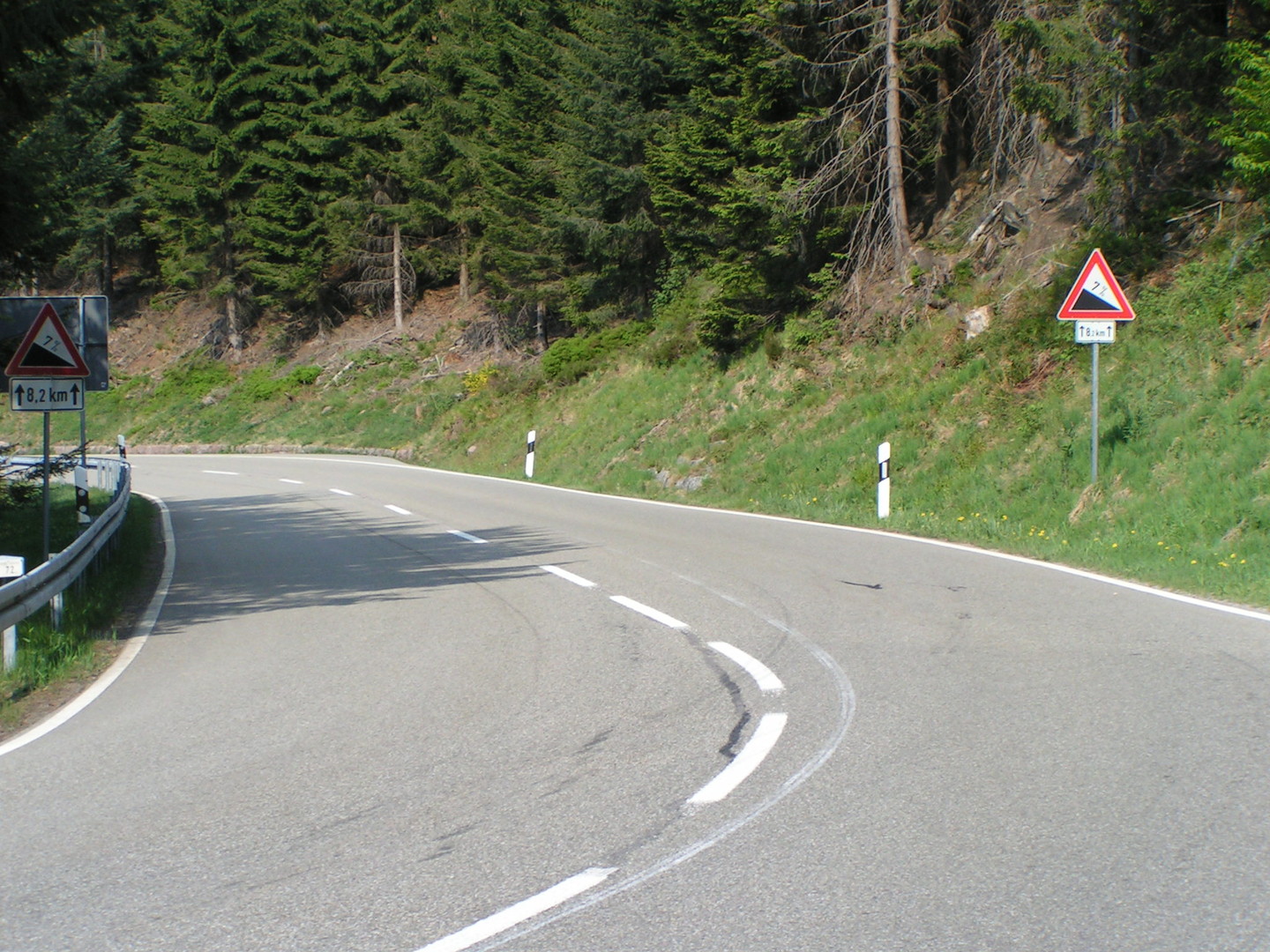 Etwa 7% hat die Anfahrt zur Schwarzwaldhochstrasse oberhalb Seebach.