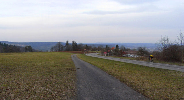 Engelberg 05.
Blick zurück übers Remstal. Links oben Rohrbronn, rechts im Tal Schorndorf.