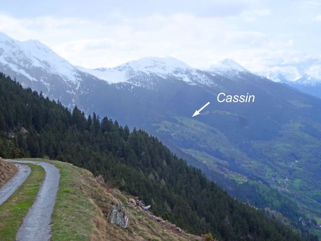 02 Blick von Sobrei (1850m) auf Cassin.