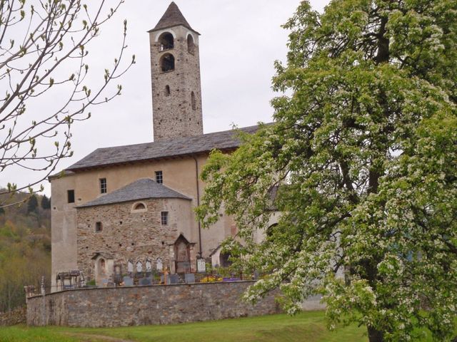 05 romanische Kirche von Rossura (1045m).