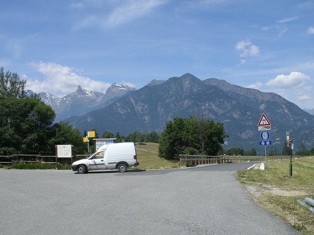 Oben, Mont Avic