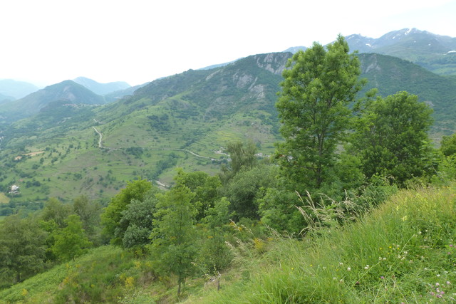 Montagne de Tabe - Kalksteinbruch Carrière de Trimouns Kalk.