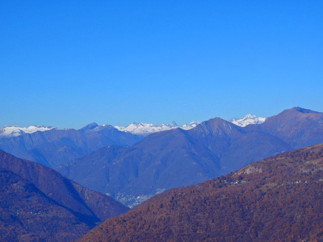 Ausblick Alpe di Zalto sogar mit Finsteraarhorn