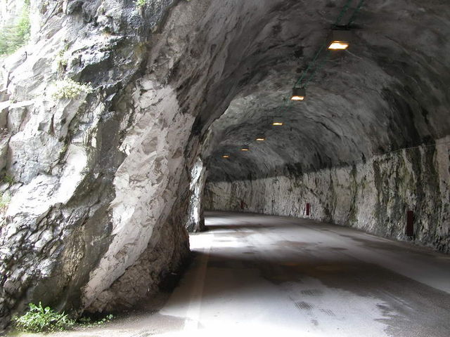 Tunnel am Vajont
