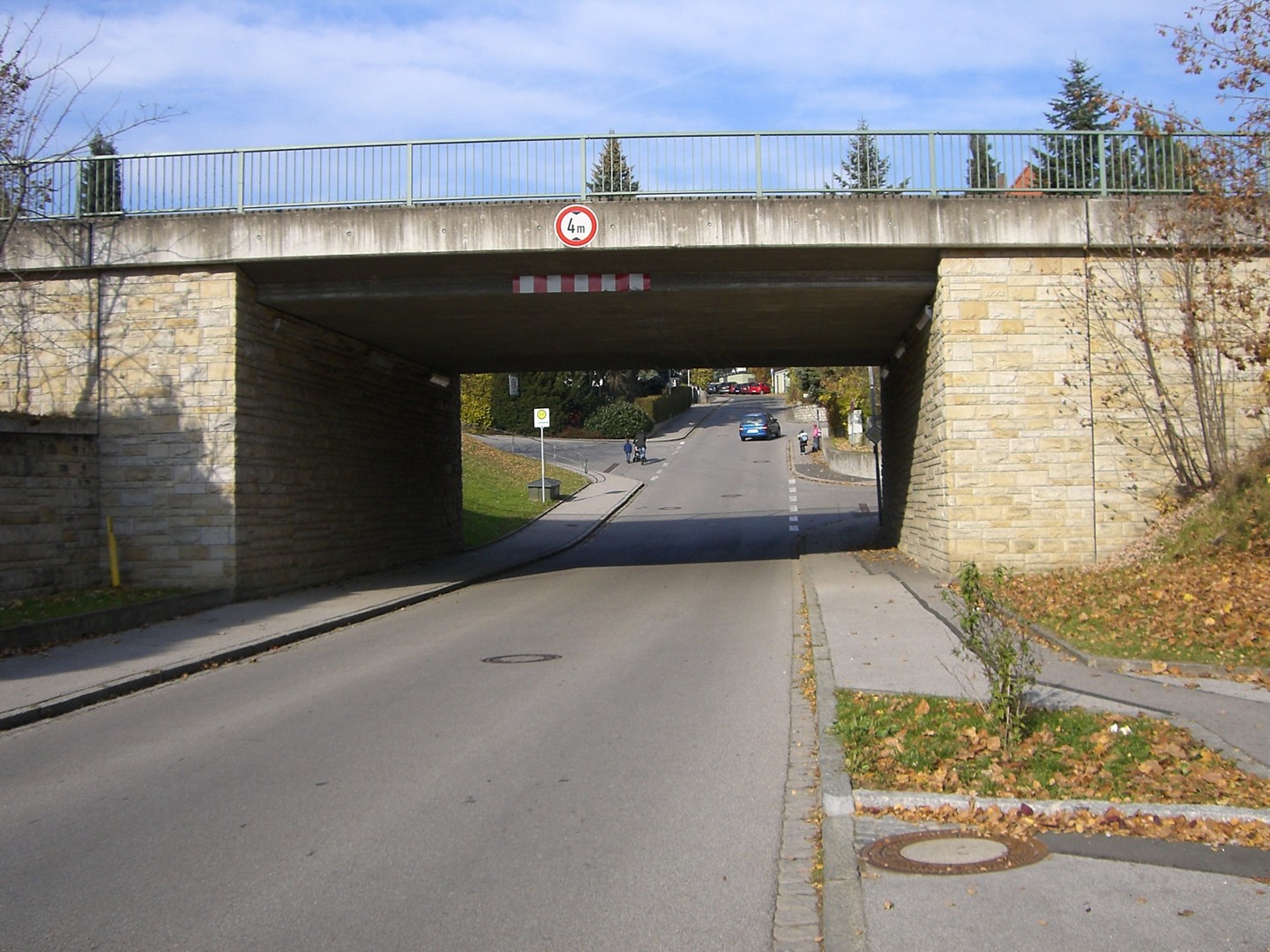Südwestanfahrt von Hersbruck: Der Einstieg in Hersbruck.