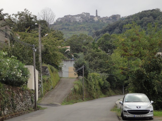 Blick von Castellara-di-Casinca nach Penta-di-Casinca
