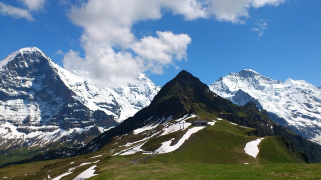 Aussicht vom Männlichen: Lauberhorn, Eiger, Mönch (in den Wolken), Jungfrau.