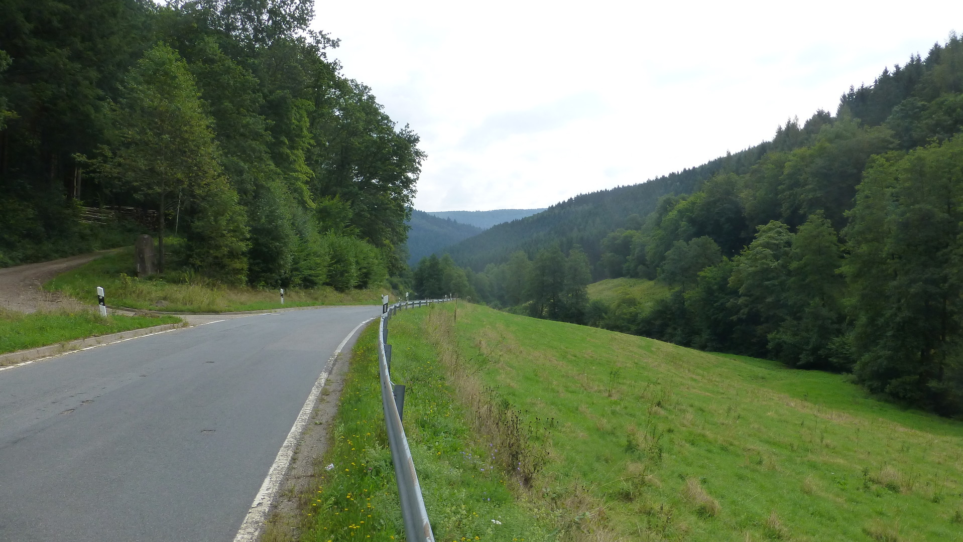 Im Sensbachtal unterwegs Richtung Gaimühle