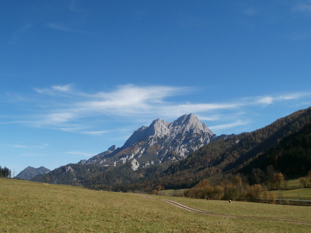 Blick von der Passhöhe zum Großen Buchstein.