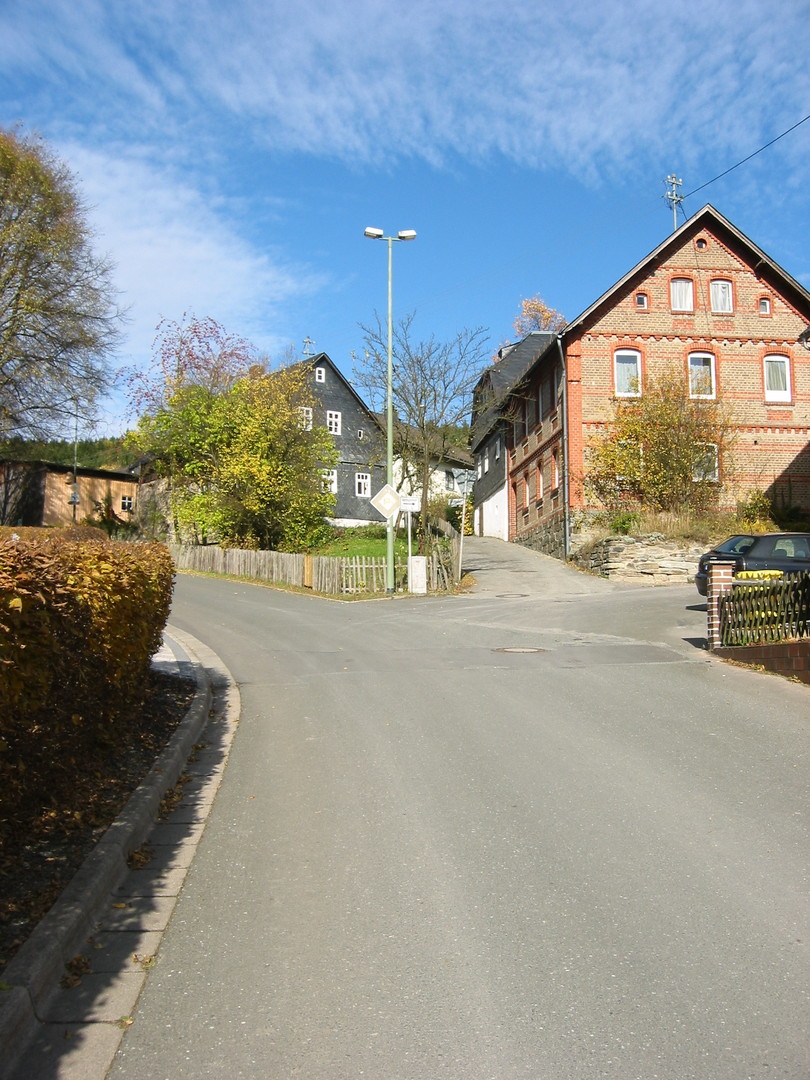 Süd-Ost-Auffahrt in Lauenstein