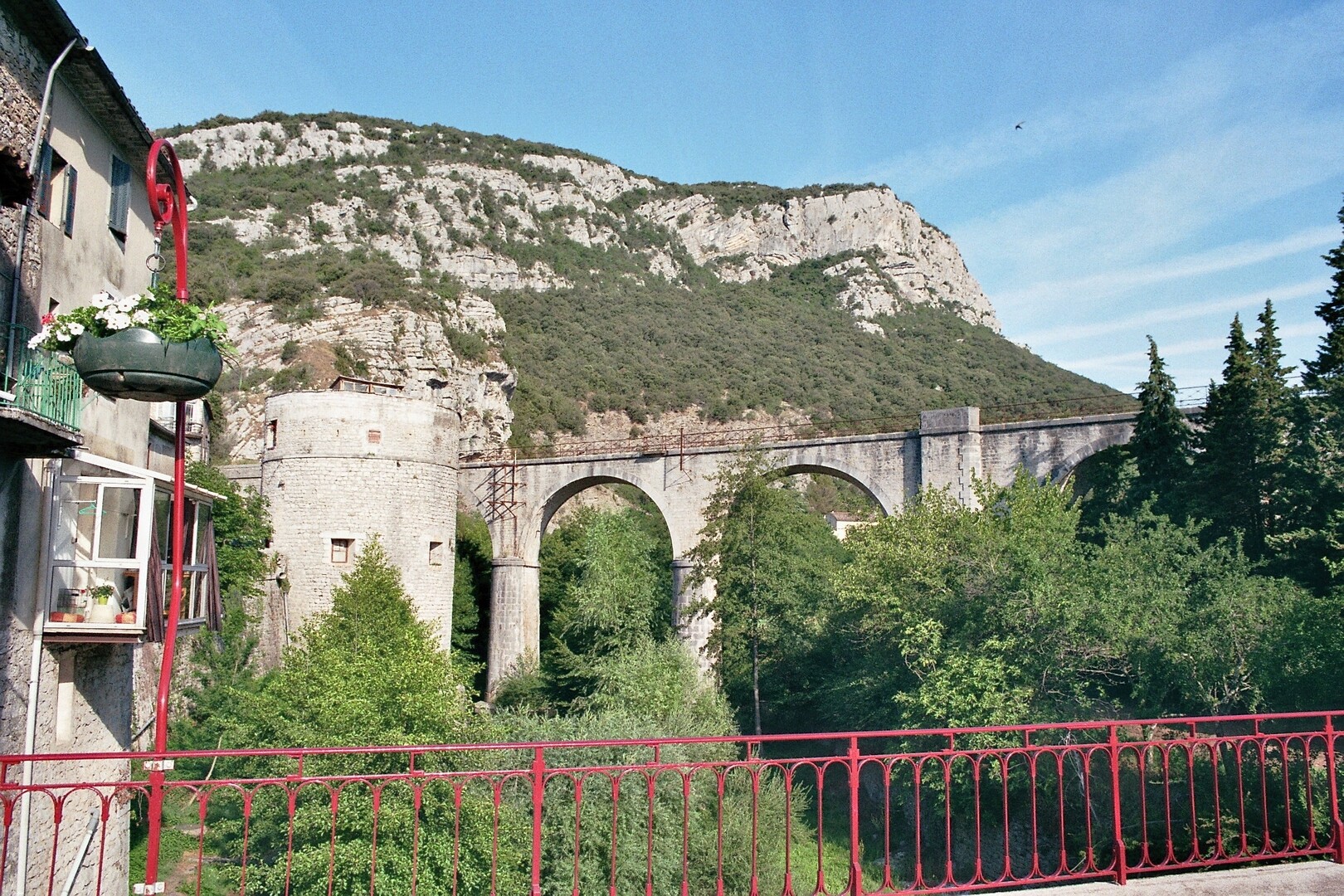 St.Hippolyte du Fort:  La Luquette (441m),  altes Eisenbahnviadukt 