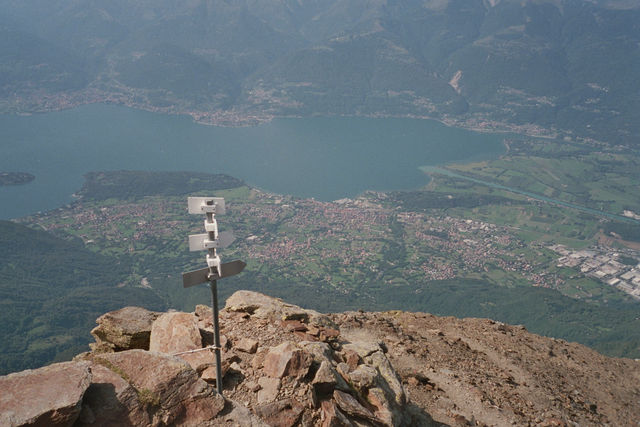 Ausblick vom Monte Legnone auf den Comer See