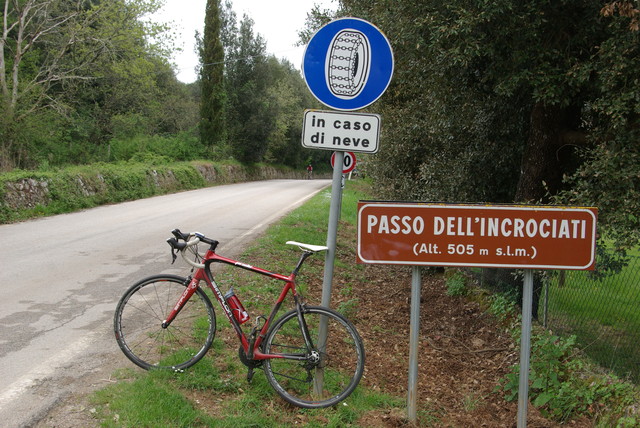 Das Passschild - eine echte Rarität in der Provinz Siena