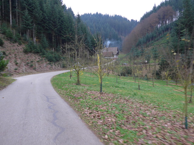 Einsamer Hof im Hengstbachtal