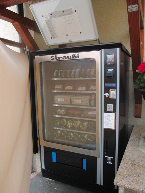 Unerwartbares an einem SB-Wurst-Automat !!!!