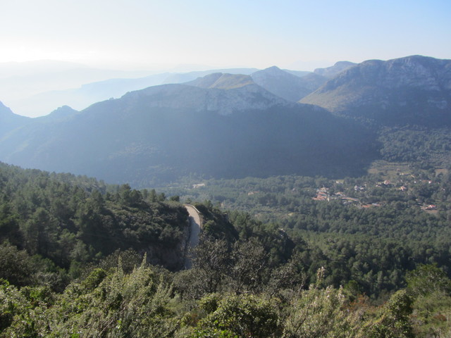 Blick nach Süden in Richtung der Berge der Marina Alta.