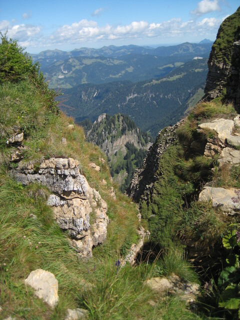 Tiefblick und Weitblick über den vorderen Bregenzerwald