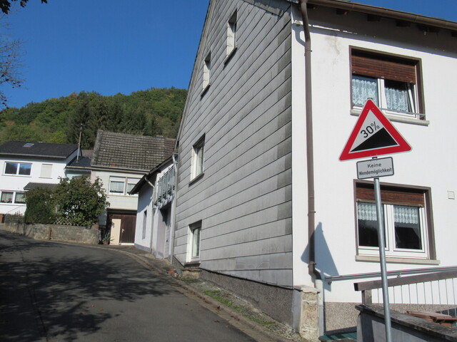 kurze steile Versuchung am Wegesrand in Kirnsulzbach