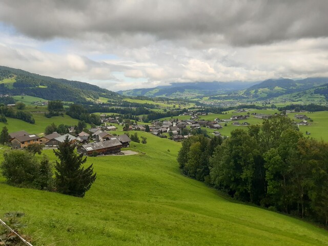 Bregenzerwald, rechts Nagelfluhkette