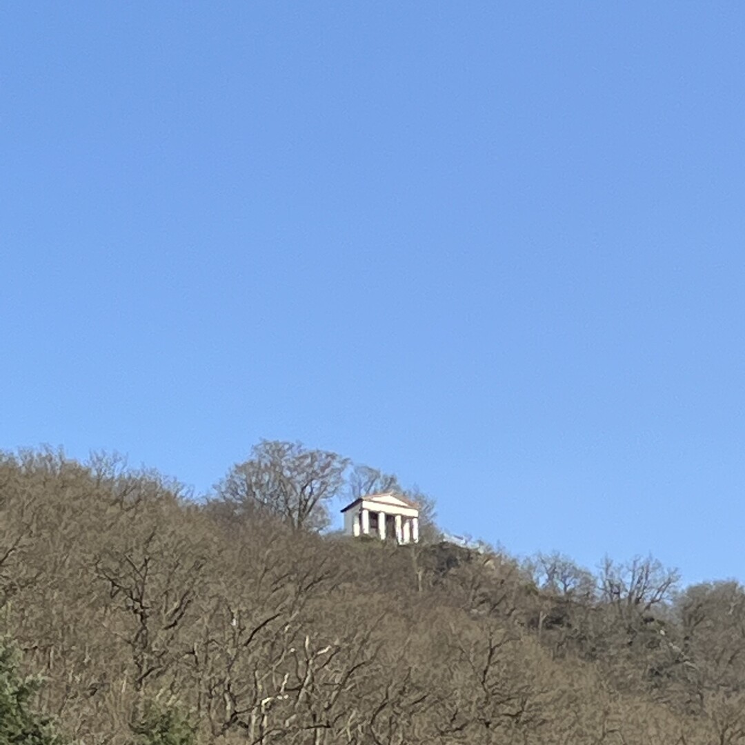 Blick von Eppstein auf den Tempel