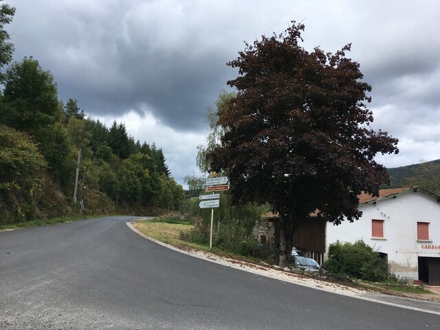 Col du Pertuis (S) Startpunkt der Südauffahrt in Vollore-Montagne (IMG 7714).
