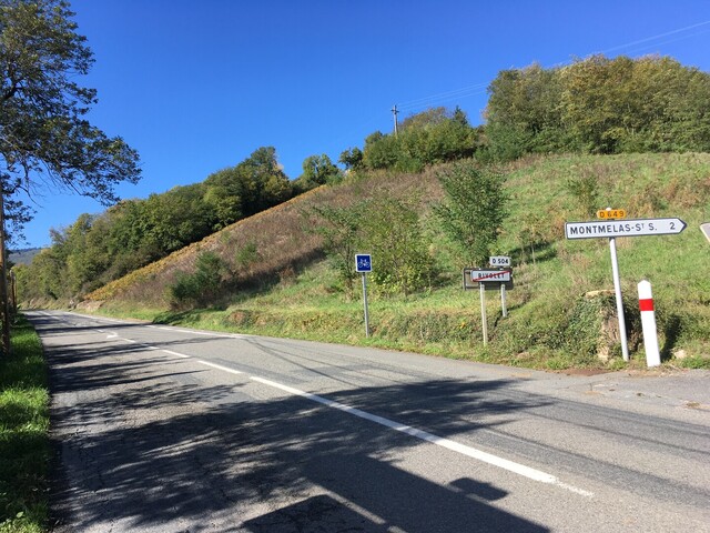 Le Parasoir (SO) Startpunkt der Südostauffahrt via D 504 am Ortsausgang von Rivolet (IMG 8498).
