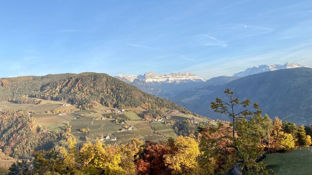 Oberbozen Dolomiten-Herbst.