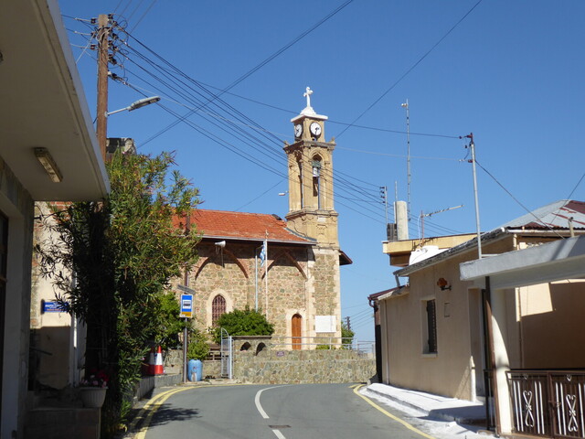 Die Kirche Agios Georgios in Gerakies.